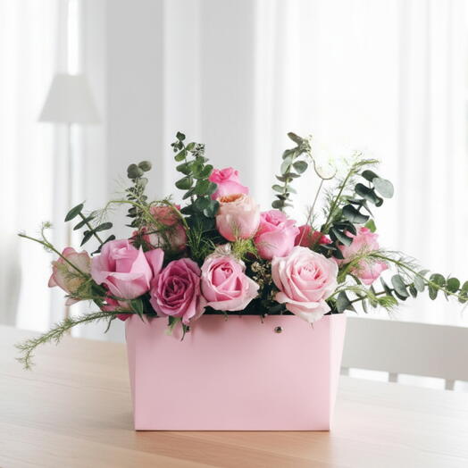 15 Pink Roses in Pink Bag