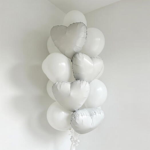 Букет металлических сердцевидных шаров чистого белого цвета