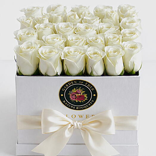 21 White Roses Luxury Flower Box