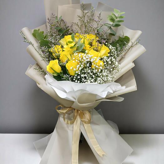 15 pcs yellow rose bouquet