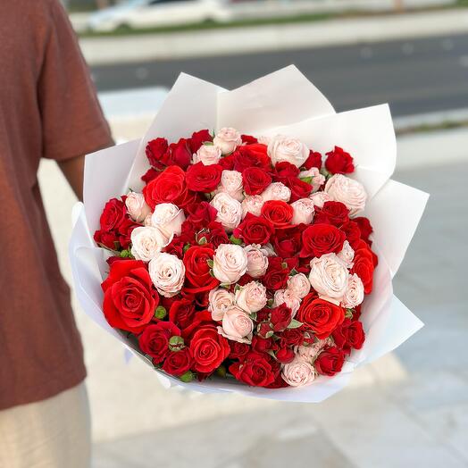 Блуминг Ред - букет цветов ко Дню святого Валентина