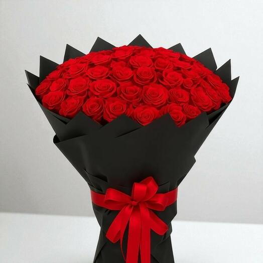 Bouquet de roses rouges en fleurs