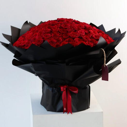 Grandeur Rouge- 201 Red Rose Bouquet