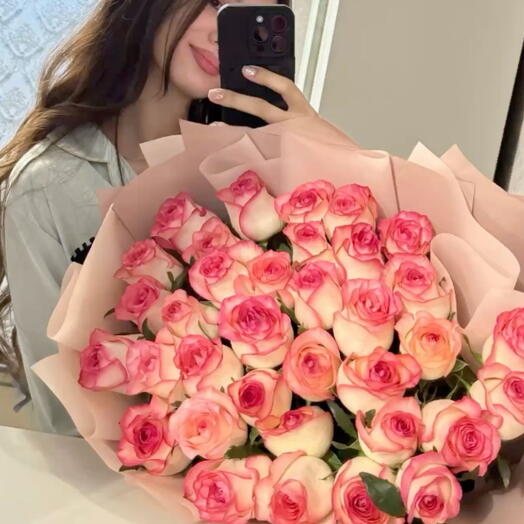 50 Pink Jumelia Roses Bouquet