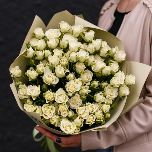 Stylish White Roses