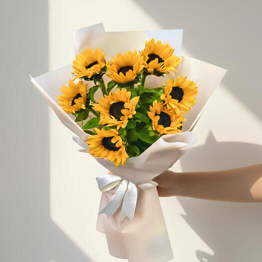 Sun flowers bouquet