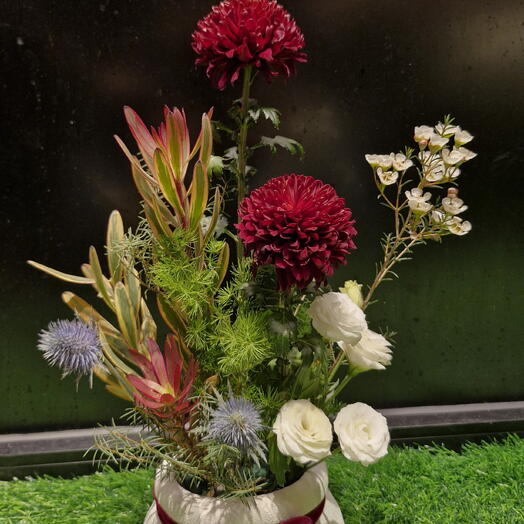 Пейзаж  цветок в вазе