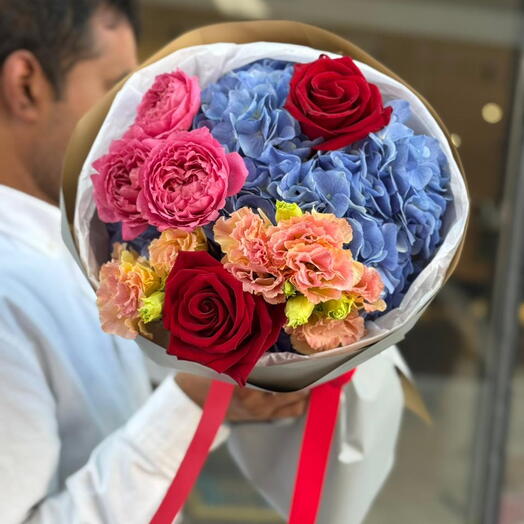 Bouquet Élégance Bleu et Rose Poudré