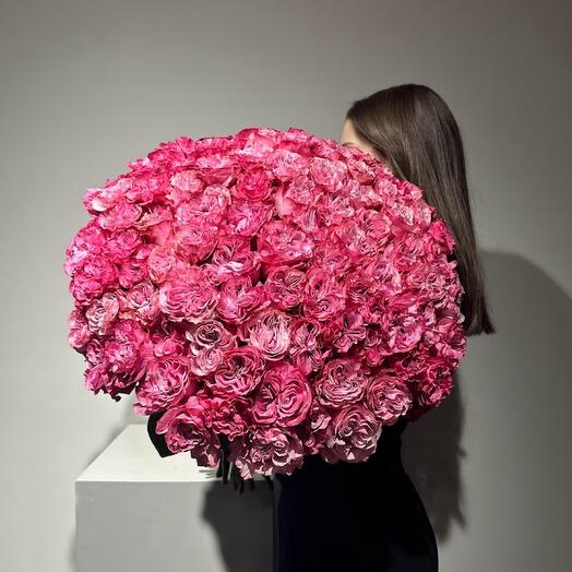 Bouquet of 101 peony roses