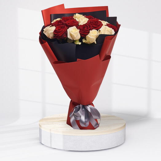Valentine Day Desire ( 31 roses )
