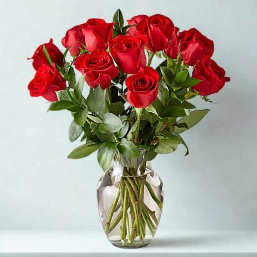 Romantic 11 Red Roses in Glass Vase