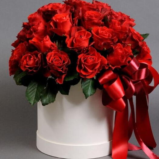 20 وردة حمراء في علبة