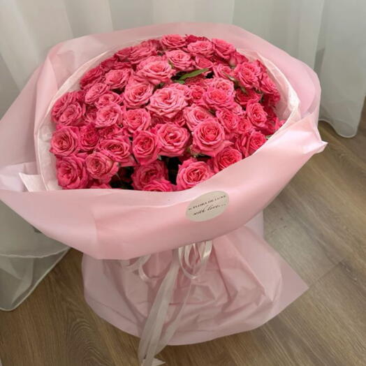 50 Pink Roses Heartfelt Love Surprise