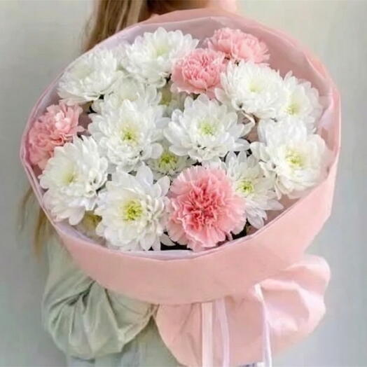 Маргаритки любят гвоздики