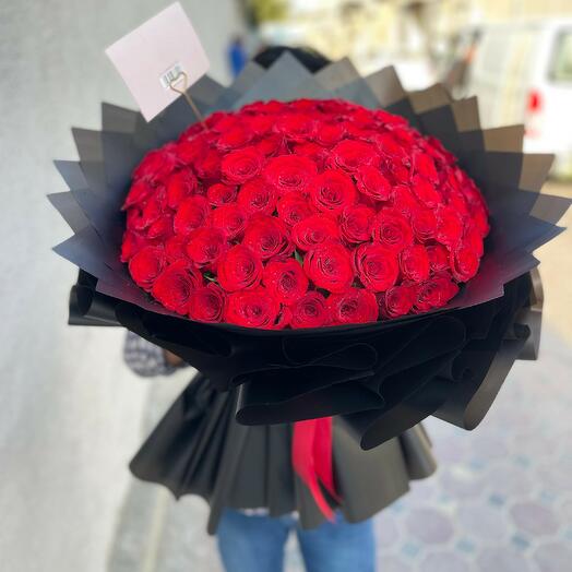 101 Red Roses Bouquet1