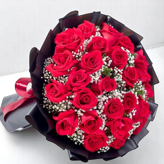 Elegant Passion – 25 Red Roses with Gypso in Black Wrap