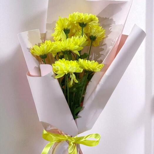Мини-хризантемы – ярко-жёлтый букет хризантем для особых случаев