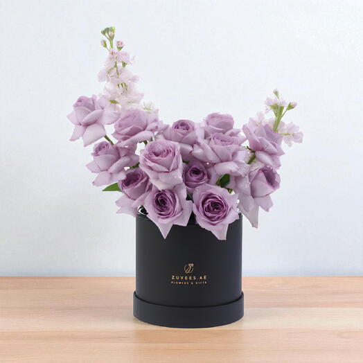 Лавандовое блаженство в черной цветочной коробке