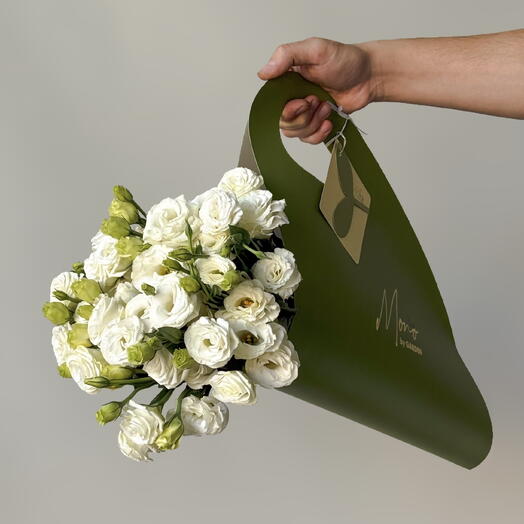 White eustomas (12 pcs)