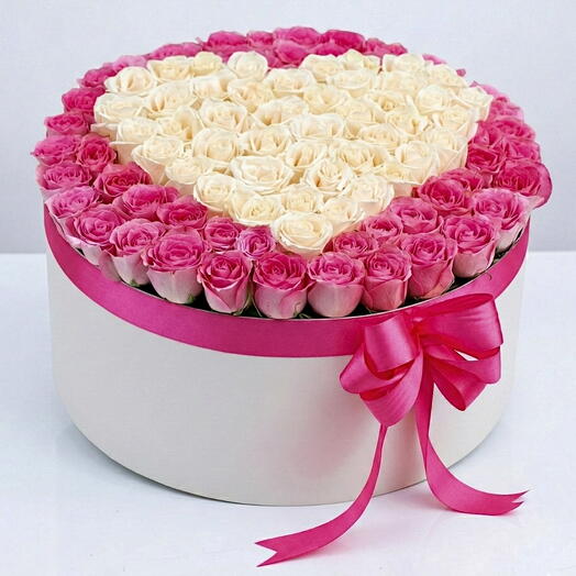 Endless Romance – 101 Pink   White Rose Box