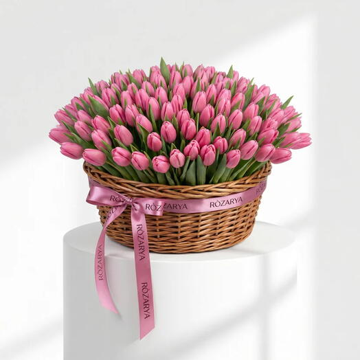 Розовые тюльпаны: Корзина «Нежное спокойствие»