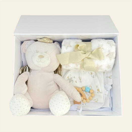 Welcome Baby – Luxury Newborn Gift Box