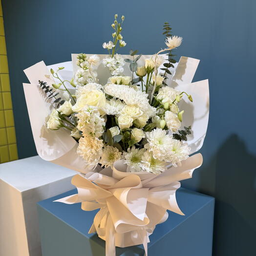White flowers bouquet - texture perfect