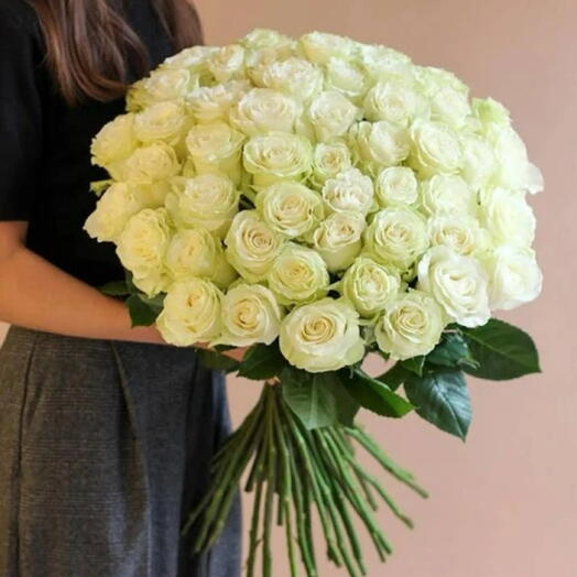 Букет из 50 белых роз