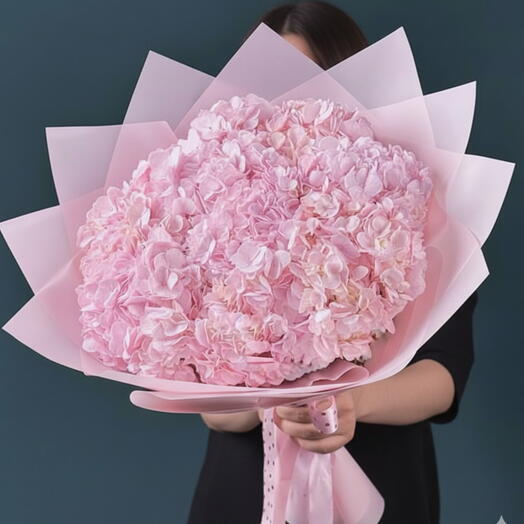 9 Pink Hydrangea Bouquet