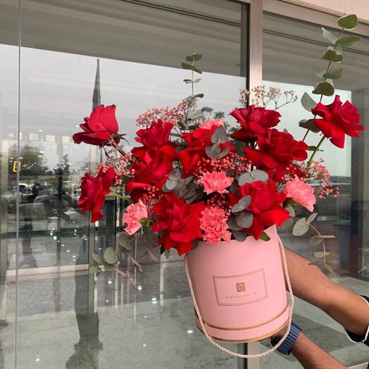 The Rose Blush Muse Hat Box