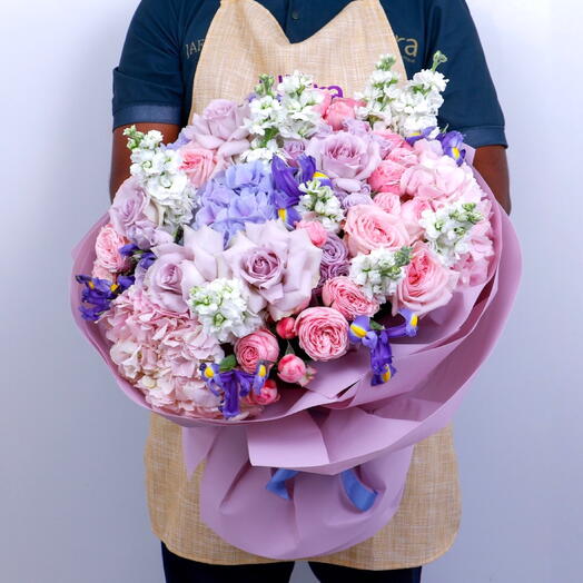 Premium Flower Bouquet - 1009