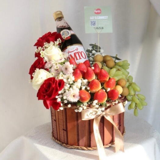 Panier de fruits et de fleurs Vimto – Cadeau élégant pour célébration
