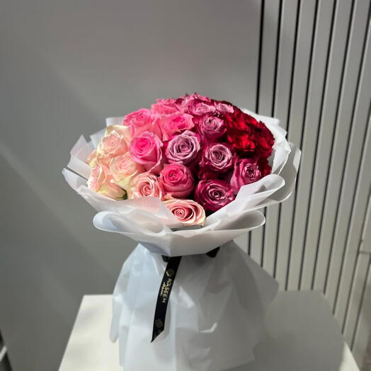 Смешанный букет роз  1