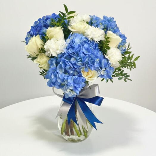 Arrangement de roses pour la fête des mères russe