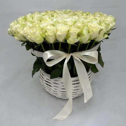 White Amore _ 99 Cream White Rose Basket