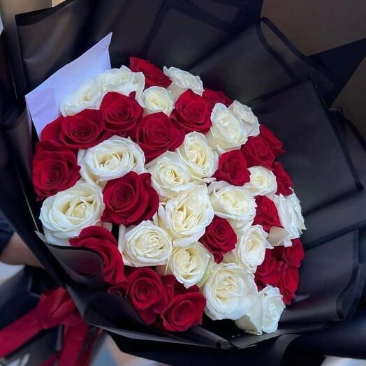 Dual Tone Rose Bouquet