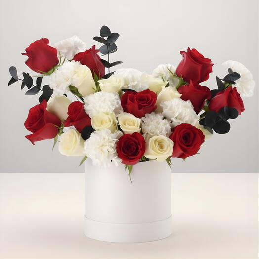 Красно-белая коробка любви