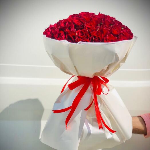 Bouquet de 50 roses rouges