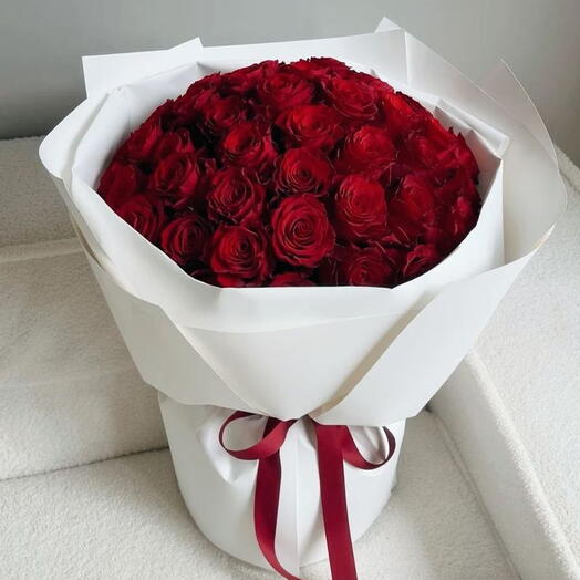 Букет из 40 красных роз