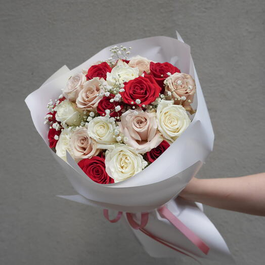 Starlights _ Премиальный букет смешанных роз