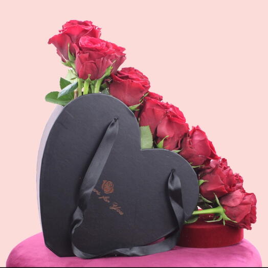 Caja Corazón de Rosas Rojas Queridas