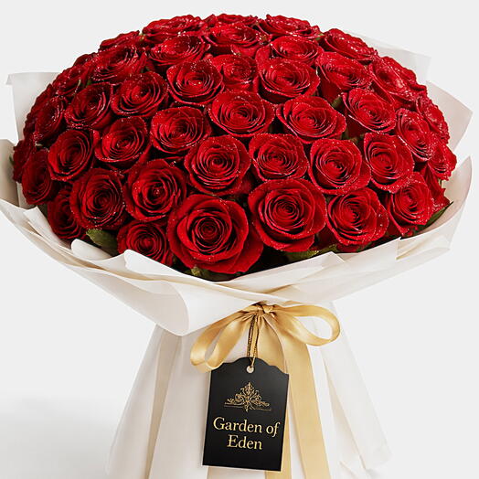 Crimson Majesty – 51 Red Roses