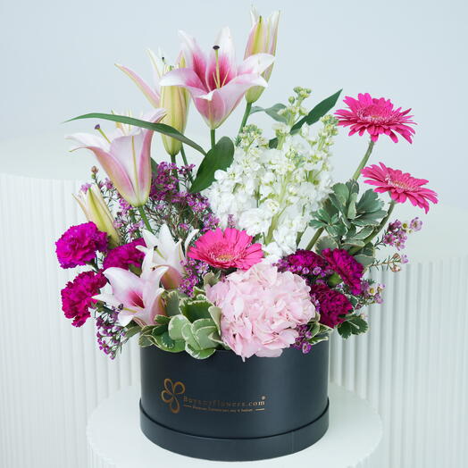 Pink Velvet Bloom Box