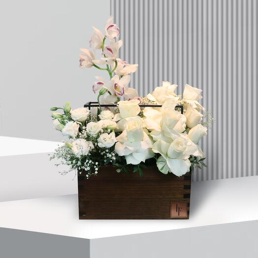 Ivory Lakewood Medium