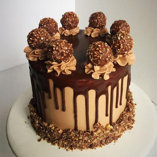Pastel Ferrero Rocher