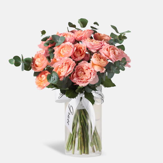 Джульетта персиковая в вазе