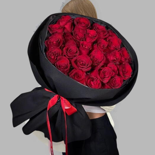 Nina_ Valentine 65 Red Rose Luxurious Bouquet in Black