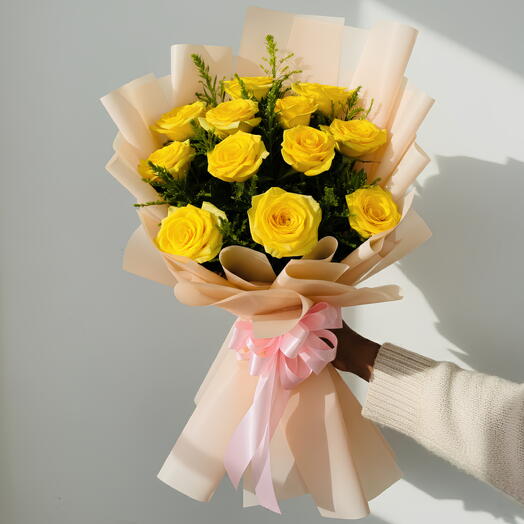 Yellow roses flowers bouquet