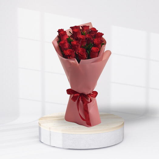 Вау Поцелуй ( 15 роз )