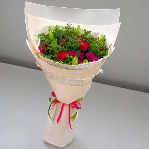 Элегантная фуксия